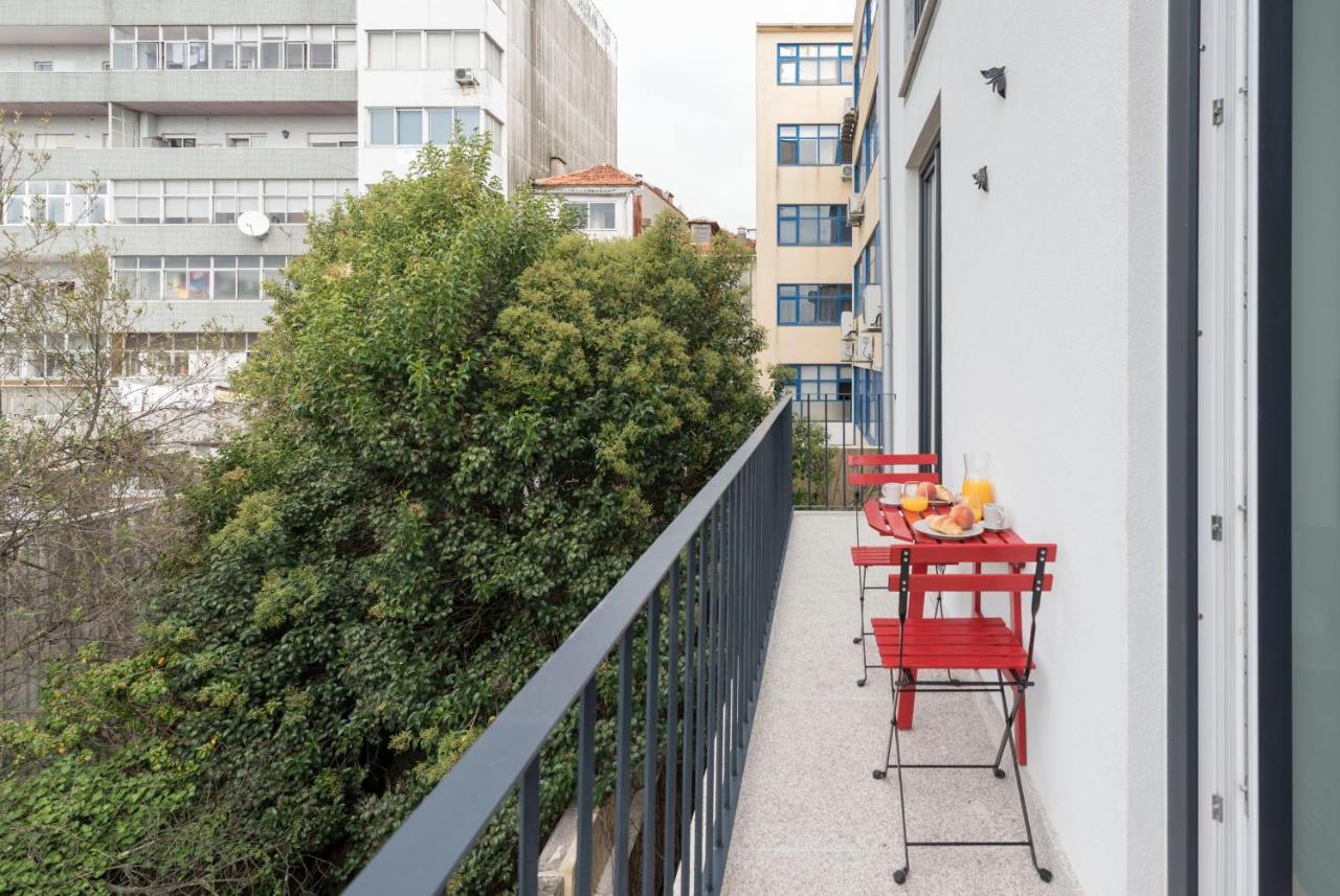 Lovelystay - Central Flat W/ Ac & Balcony 波尔图 外观 照片
