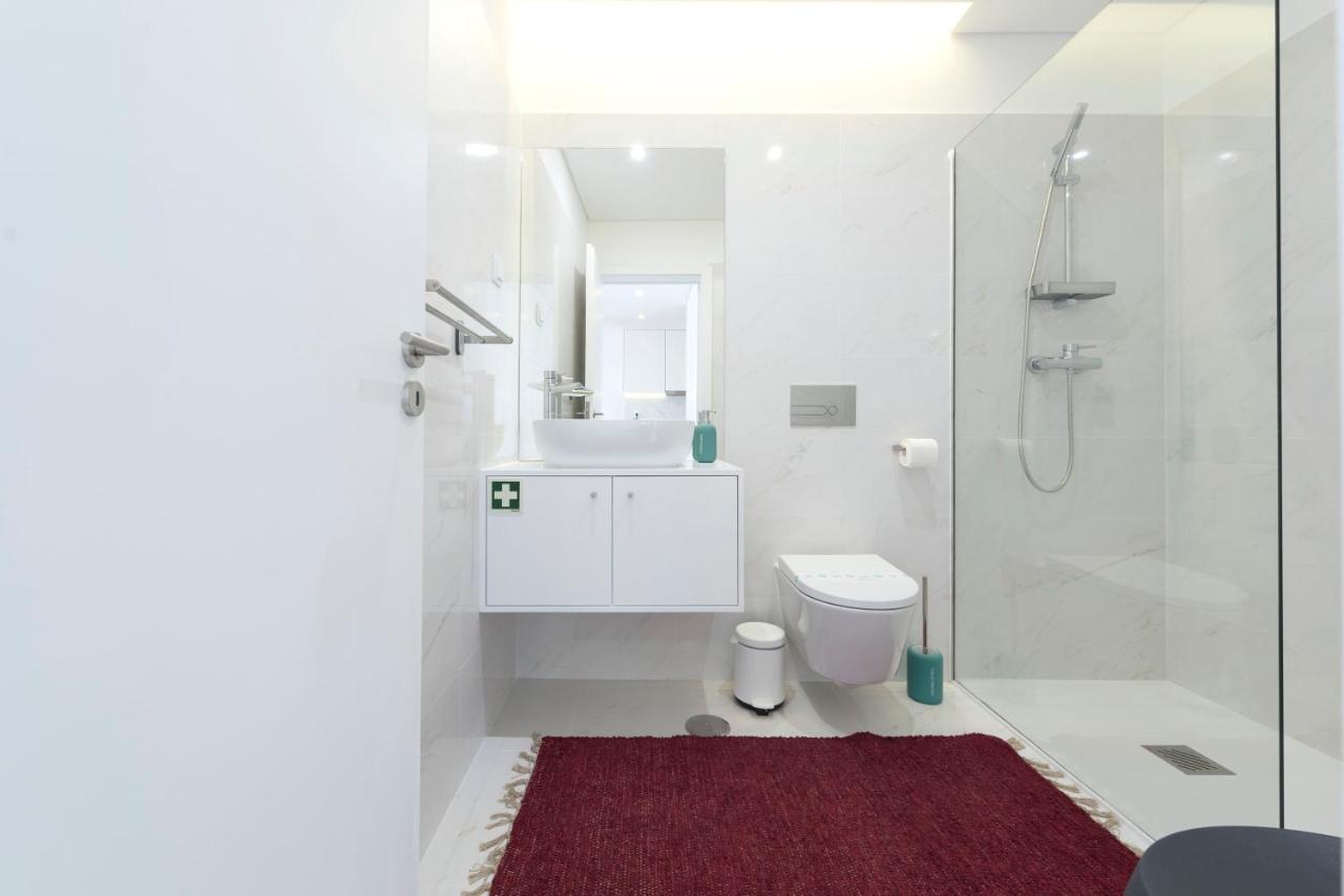 Lovelystay - Central Flat W/ Ac & Balcony 波尔图 外观 照片